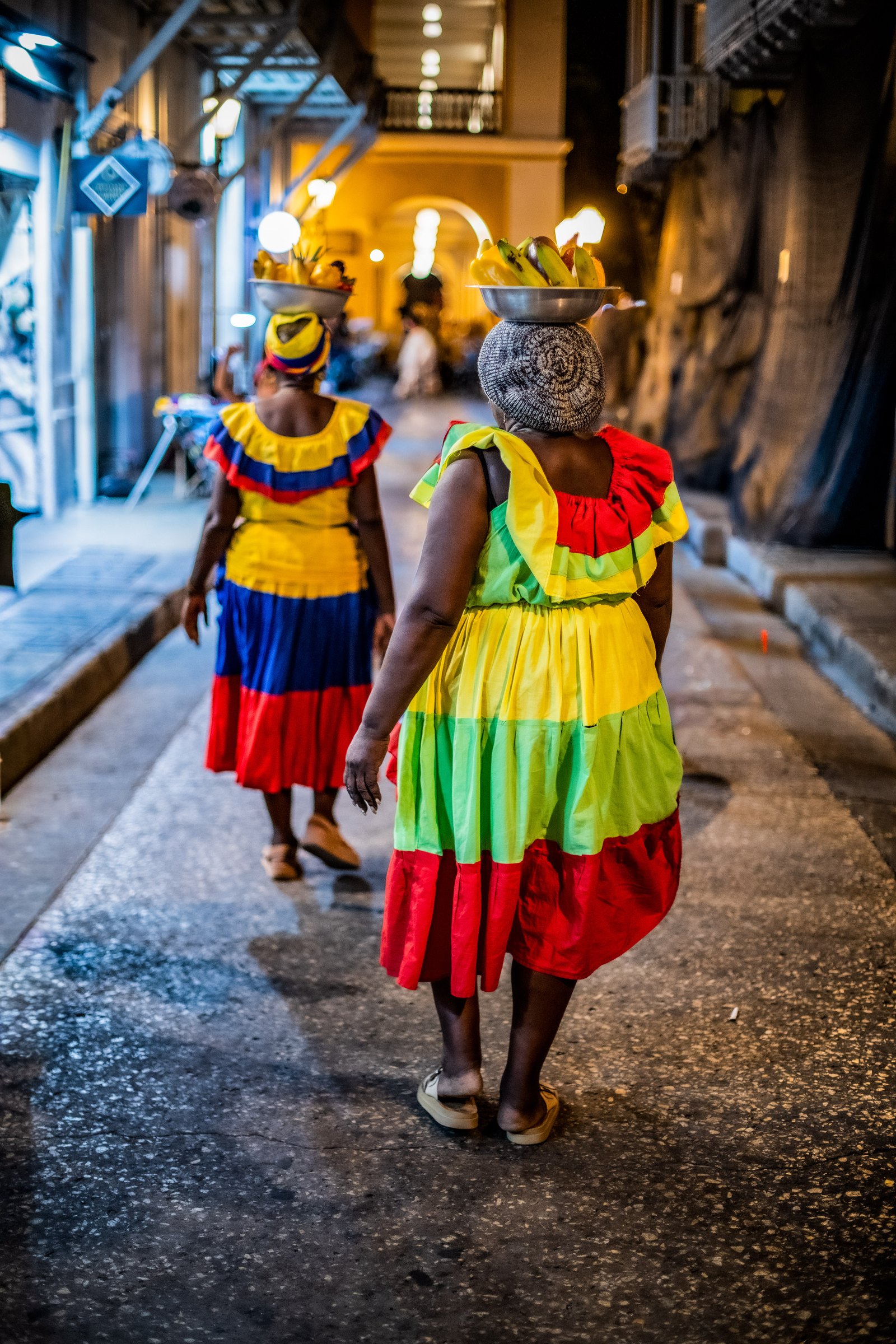 Palenquera in Color, fine art photograph by Marcello Martins in Cartagena, Colombia